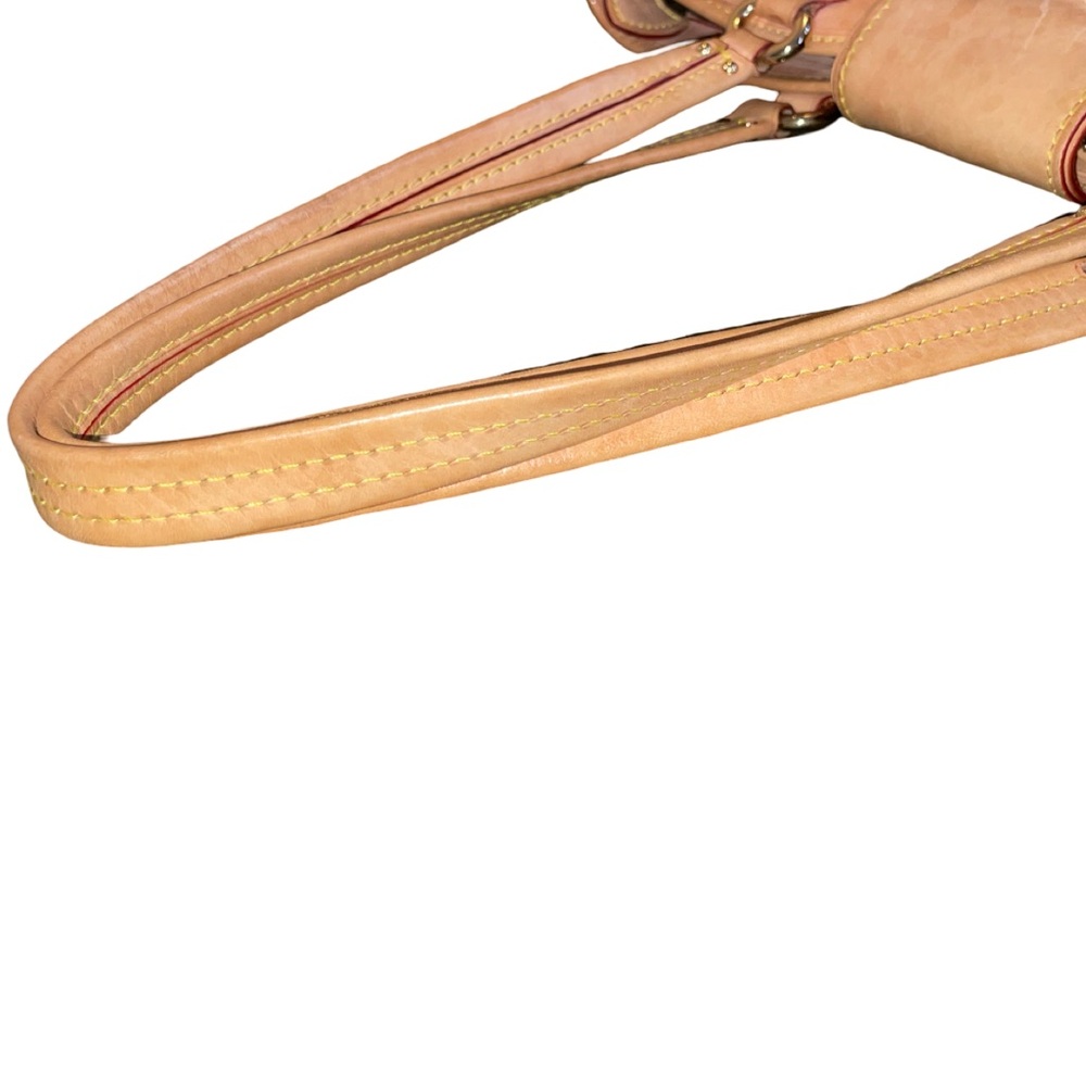 Louis Vuitton Boetie MM 🥳 - Picture 5 of 12